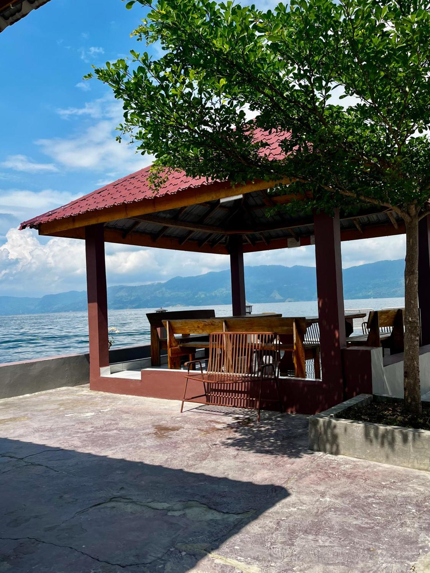 Gokhon Guest House Tuktuk Siadong Exterior photo