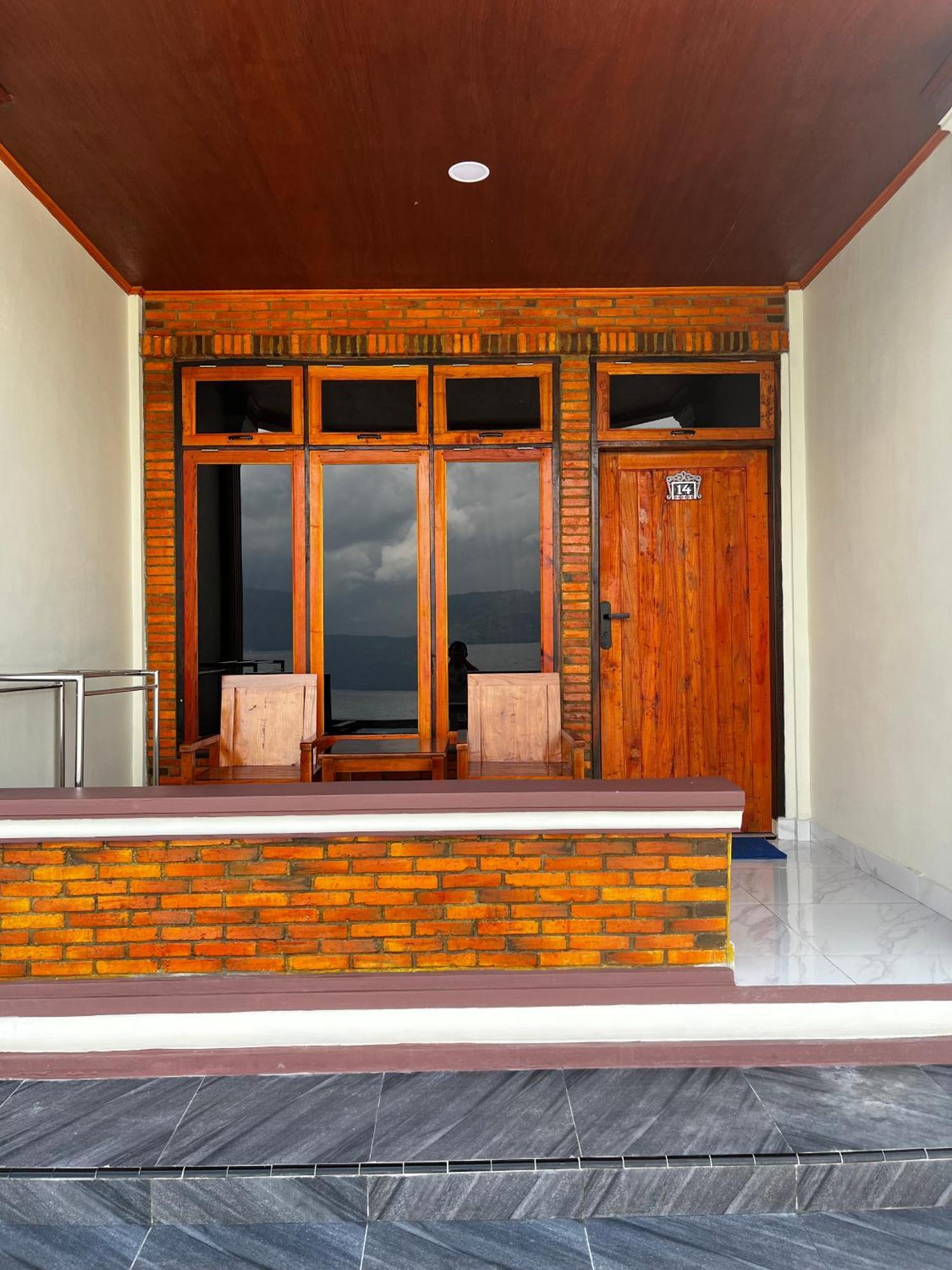 Gokhon Guest House Tuktuk Siadong Exterior photo