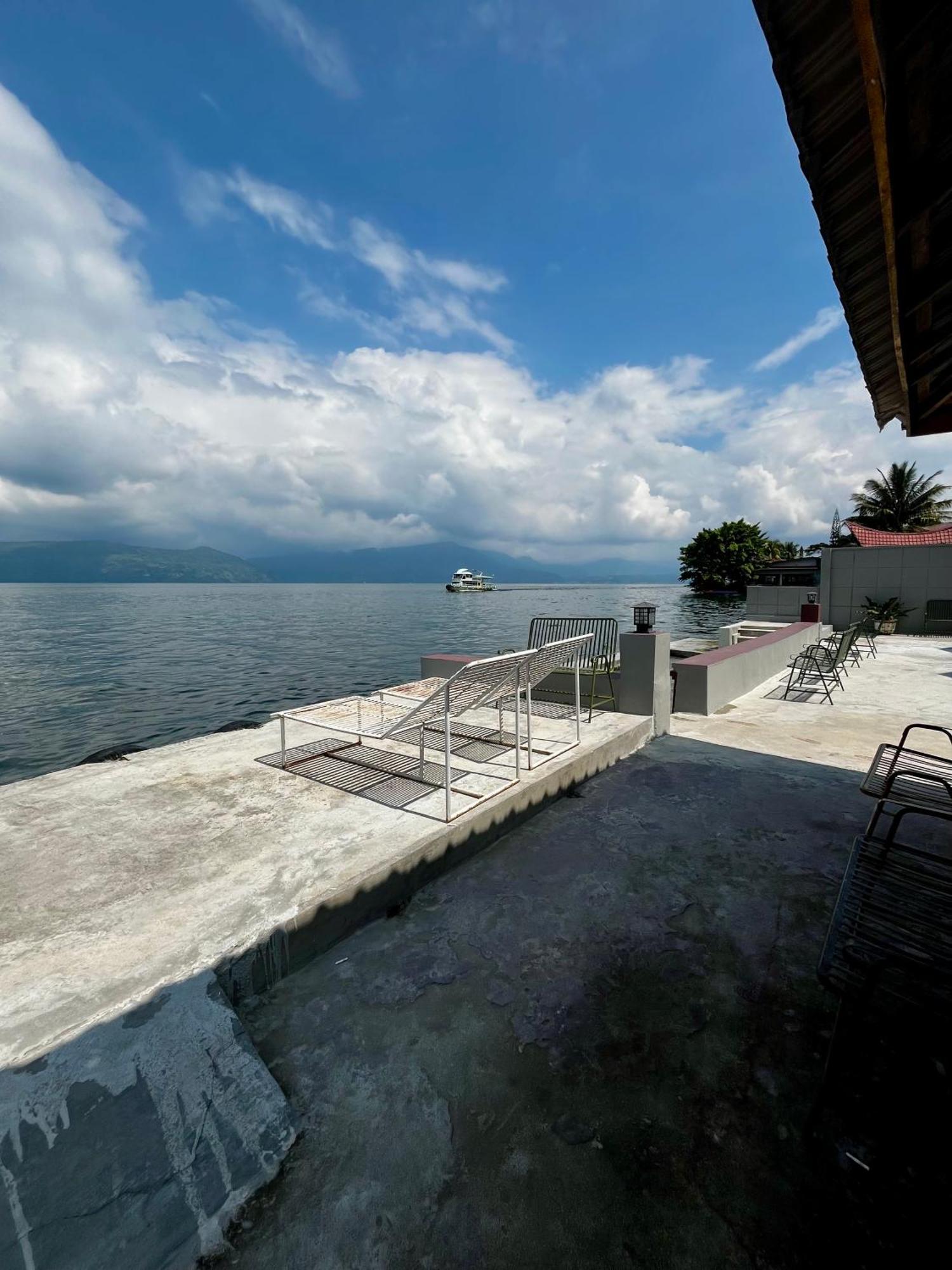 Gokhon Guest House Tuktuk Siadong Exterior photo